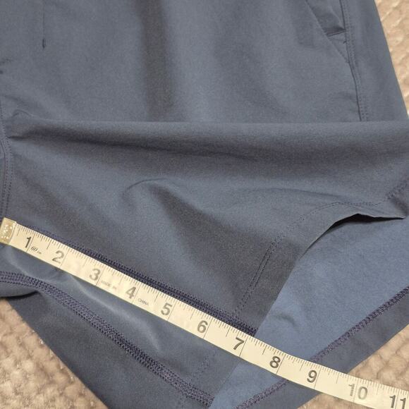 Public Rec Flex Shorts 38 Navy Blue Drawstring Athletic Zip Pocket Active Sporty - Picture 8 of 9